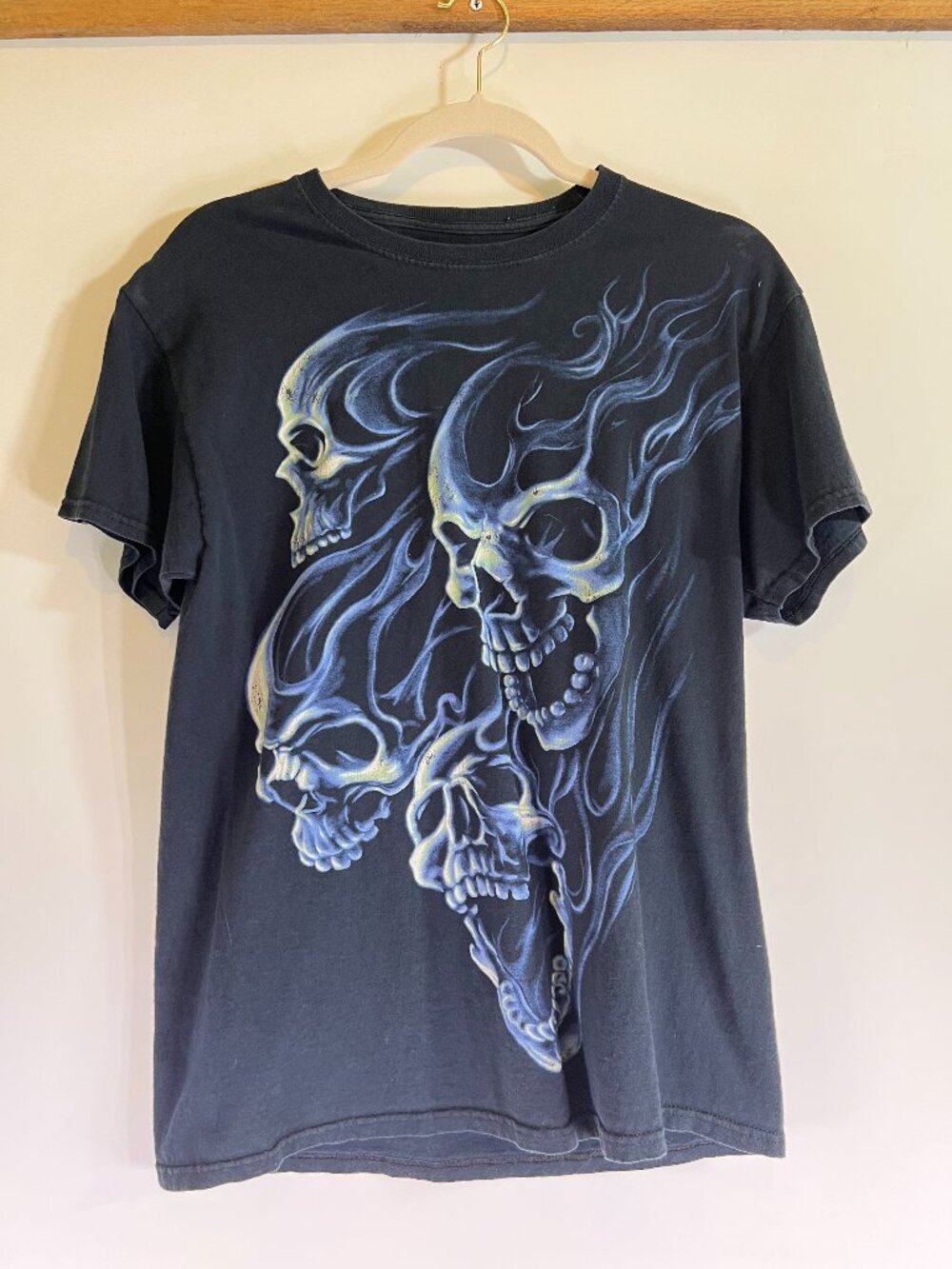 Vintage Skull Graphic T Shirt Black Blue Flame Skeleton Tee Men’s Approx Medium